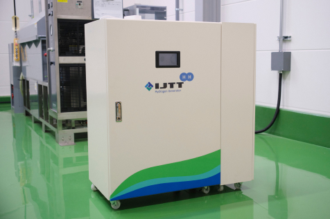画像：水素発電機（開発中）